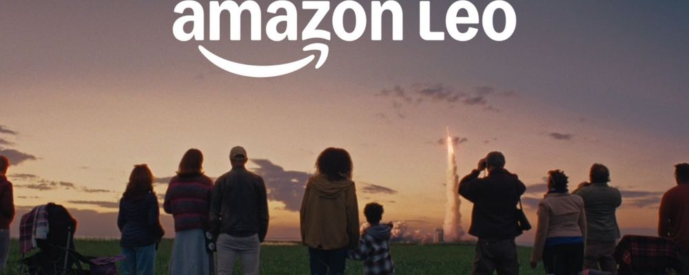 Painel de apresentação do serviço Amazon Leo de internet via satélite