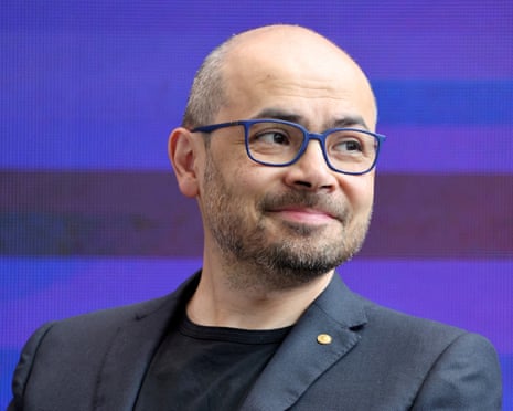 Demis Hassabis em um evento sobre inteligência artificial em Londres