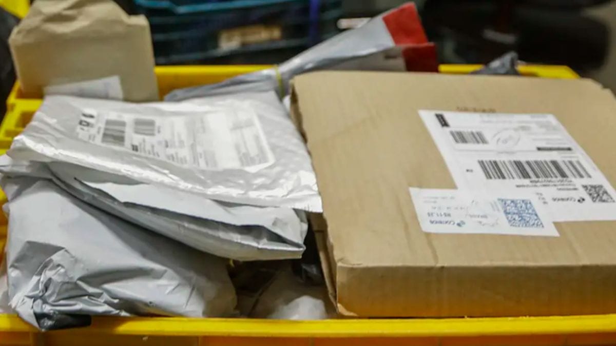 Taxa das blusinhas pode voltar em setembro e encarecer compras de até US$ 50
