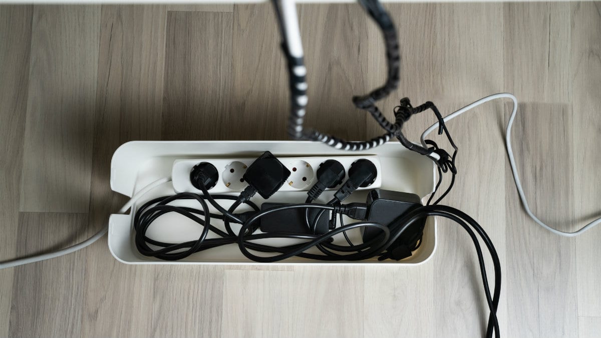Muitos cabos e fios? Use este truque simples para diferenciá-los