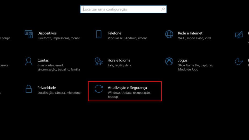 Na imagem vemos a opção de atualização e segurança em configurações