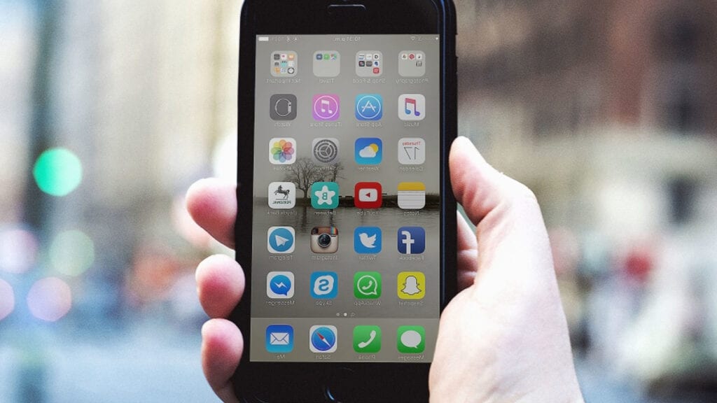 Na imagem vemos um iPhone