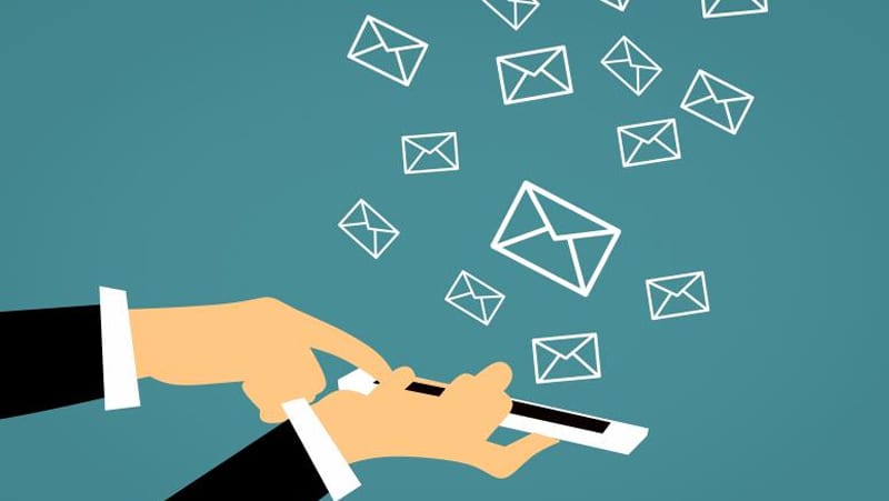 email é uma das várias opções para transferir seus arquivos