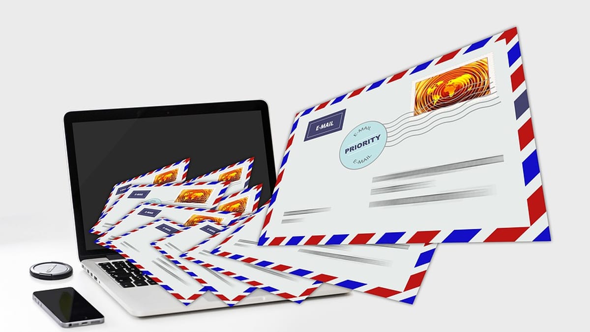 Saiba tudo que seu e-mail sabe sobre você