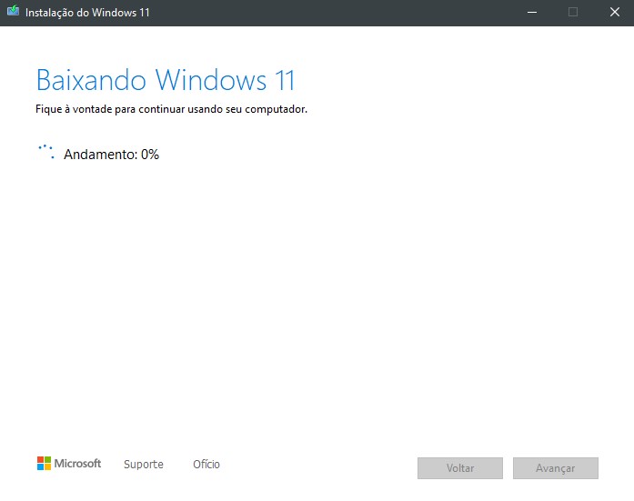 Aguarde o programa baixar e gravar o Windows 11 em seu pendrive