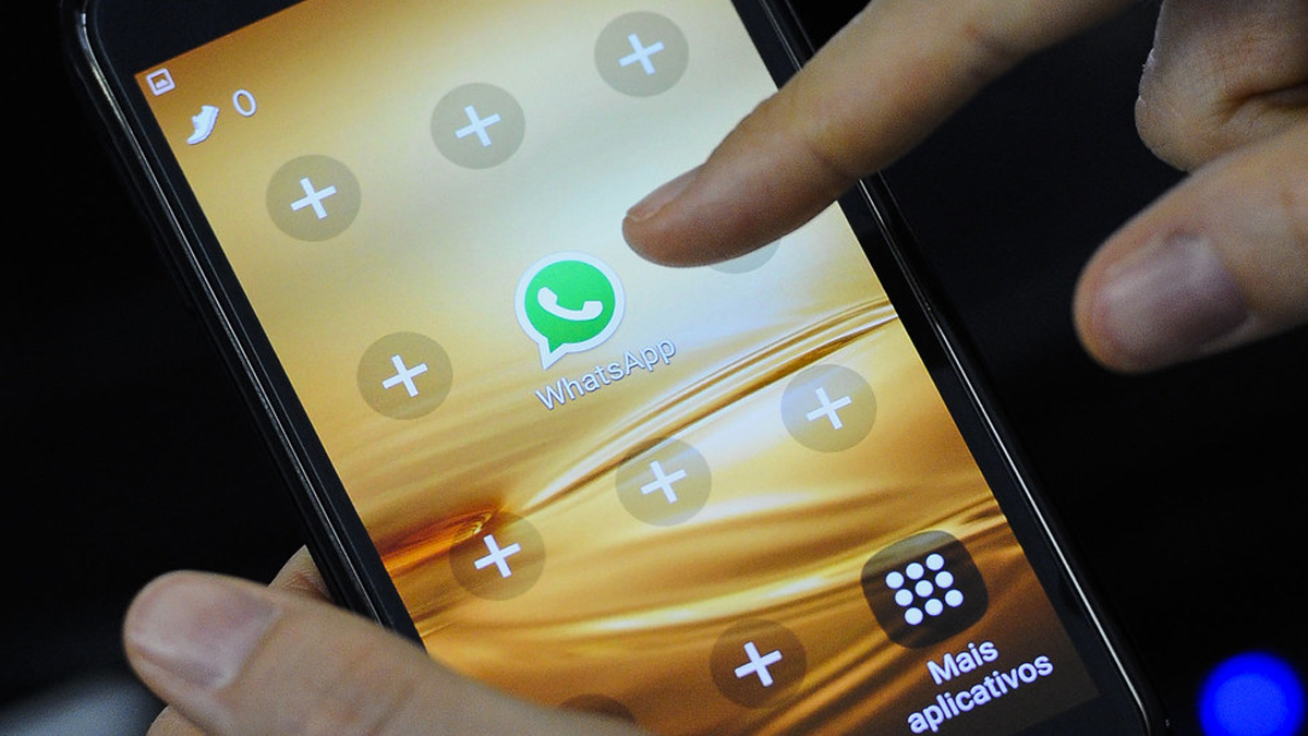 Metadinhas casal para WhatsApp: como criar imagens e exemplos