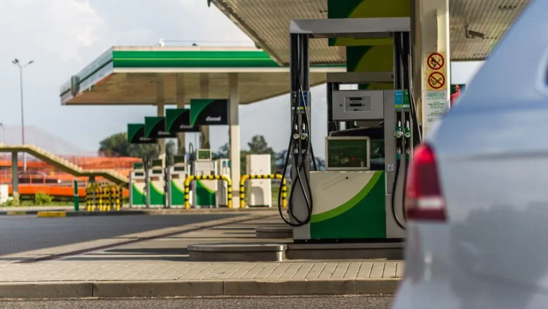 5 aplicativos para comparar preços da gasolina