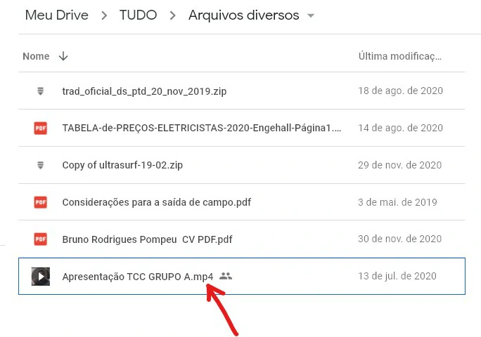 Procure pelo arquivo de vídeo na plataforma do Google Drive, ele pode ser identificado pelo formato do arquivo como indicado na imagem - Como baixar vídeo do Google Drive