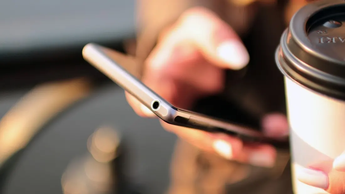 Reinicie o celular para ativar