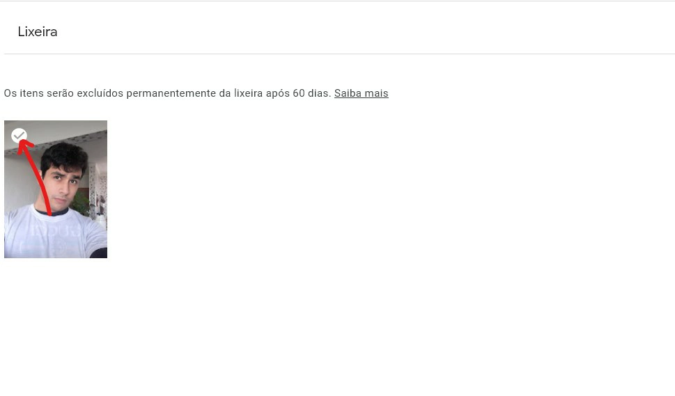 Selecione a foto pelo ícone a esquerda - Como recuperar fotos do Google Fotos