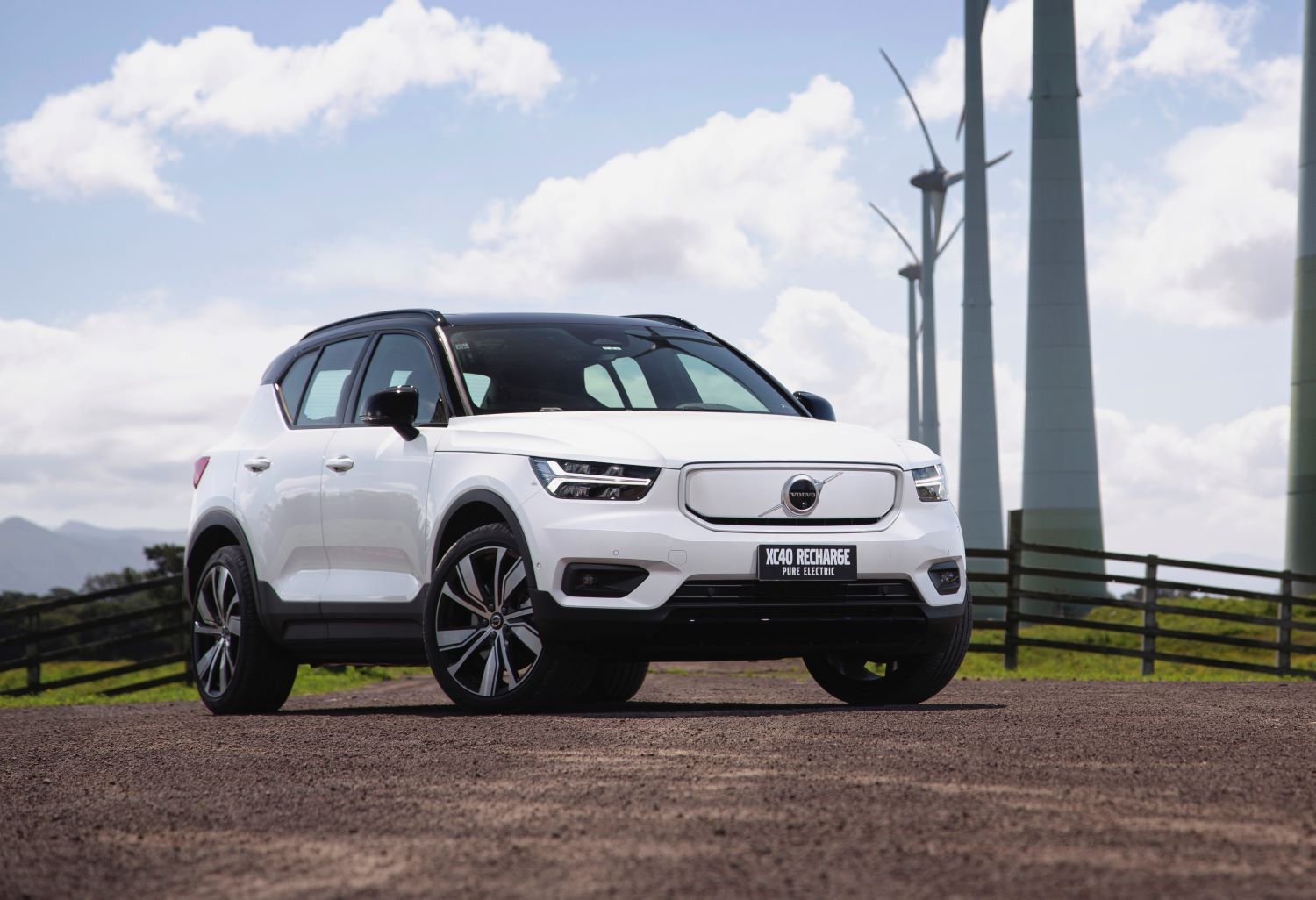 18. Volvo XC40 Recharge - Quanto custa um carro elétrico 18. Volvo XC40 Recharge - Quanto custa um carro elétrico