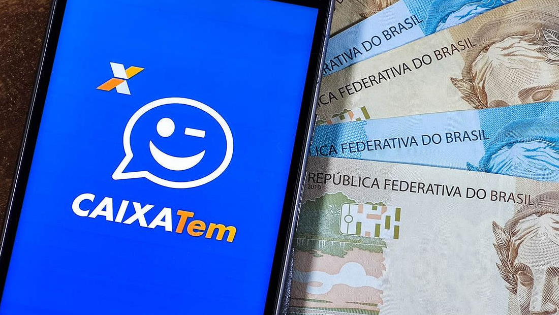 Aprenda como depositar dinheiro no caixa tem