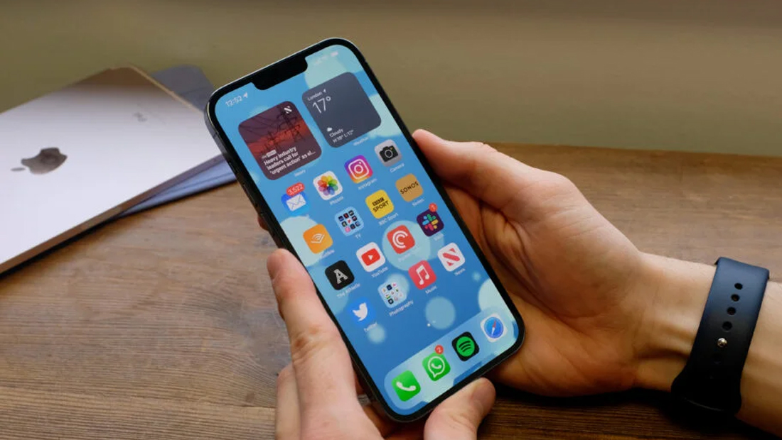 Como saber quantos ciclos a bateria do iPhone tem