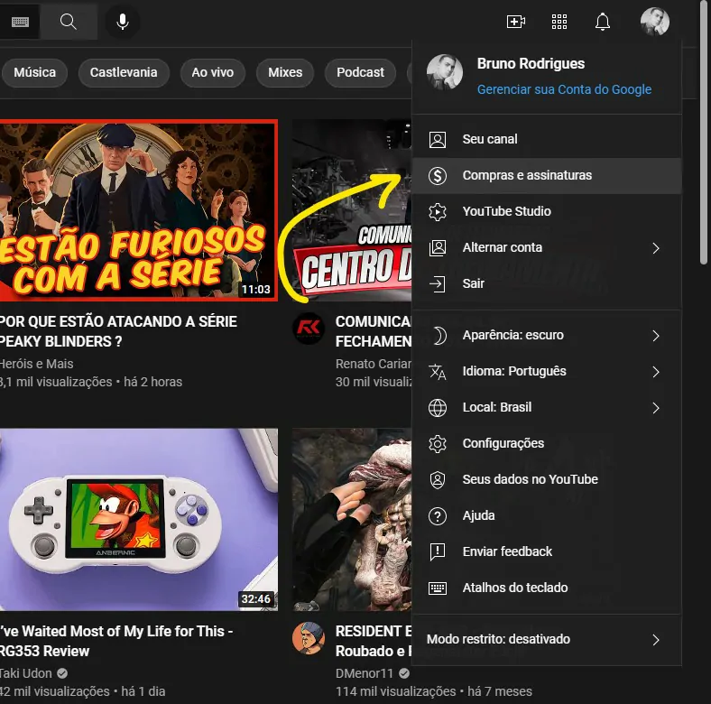 Selecione a opção Compras e assinaturas - Como assinar o Youtube Premium [tirar anúncios]