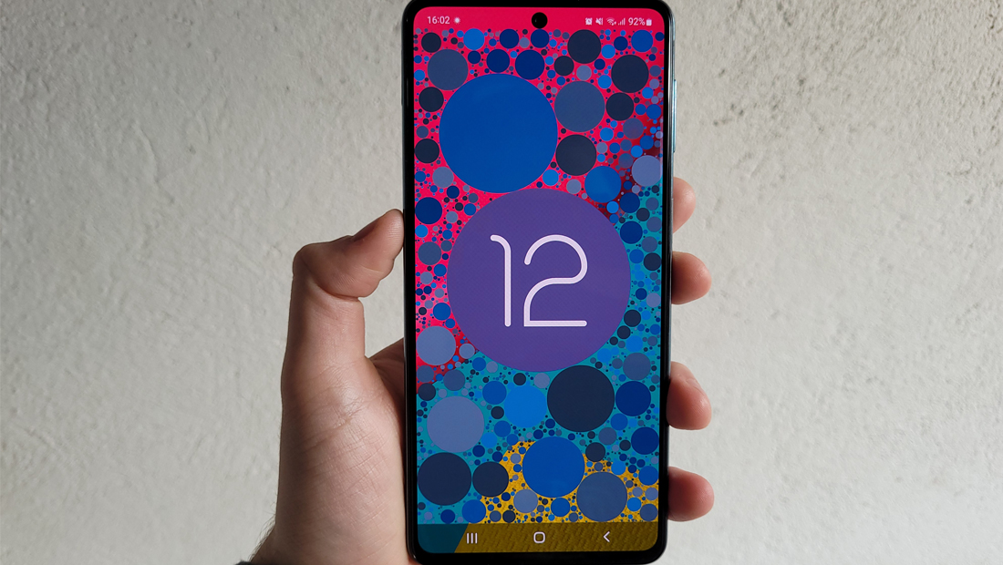 O Galaxy M53 5G vem com Android 12