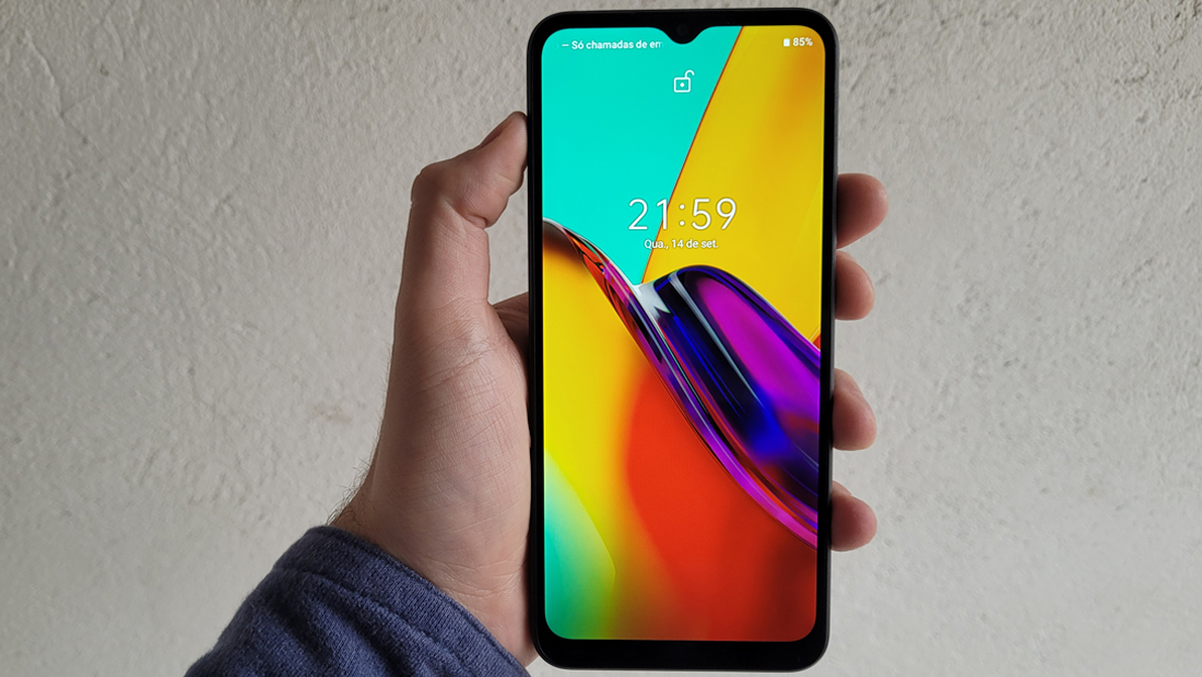 A tela do Realme C30 não possui brilho alto