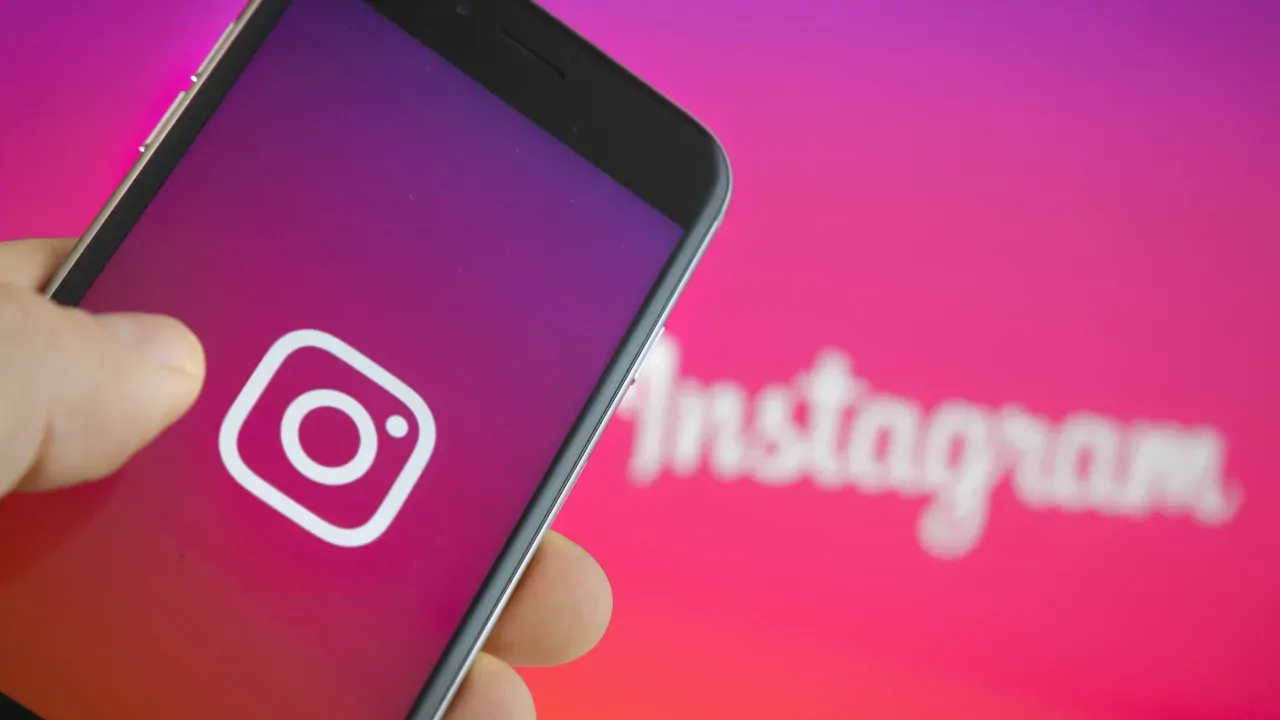 como desbloquear uma pessoa no Instagram