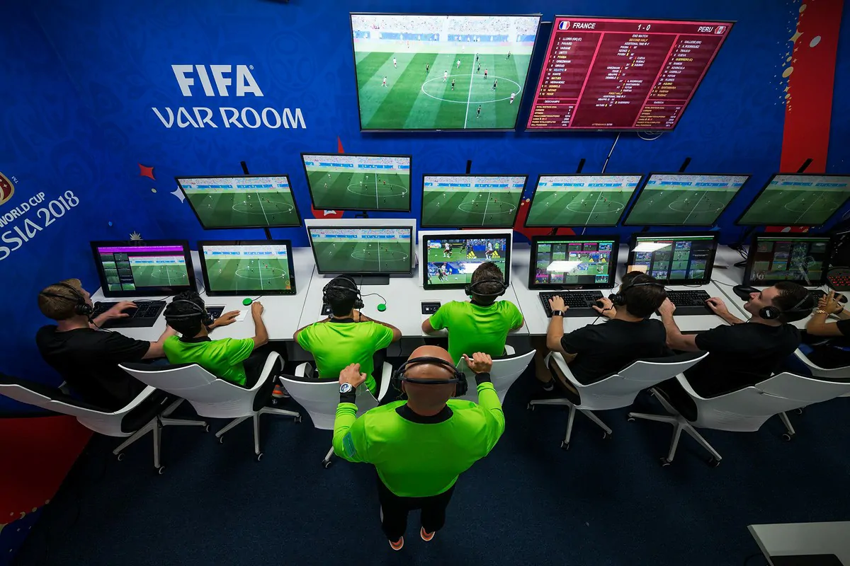 O que é VAR? Sistema de arbitragem da copa