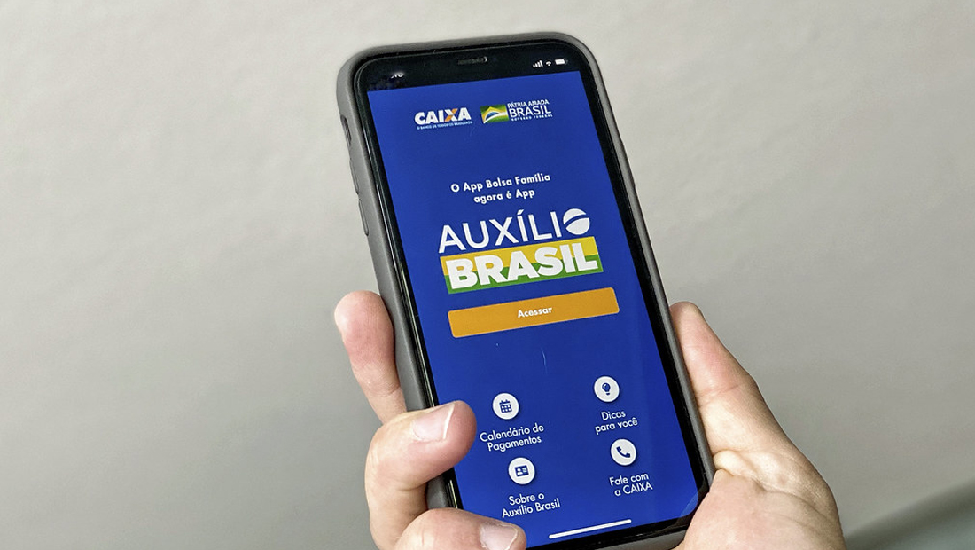 Como se cadastrar no Auxílio Brasil