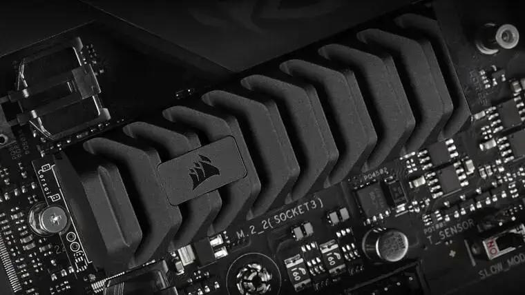 SSD Corsair MP600 PRO XT 8TB tem queda de preço imperdível!