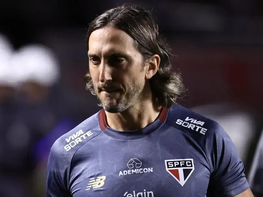 Jogo do São Paulo hoje: horário e canais para assistir ao vivo