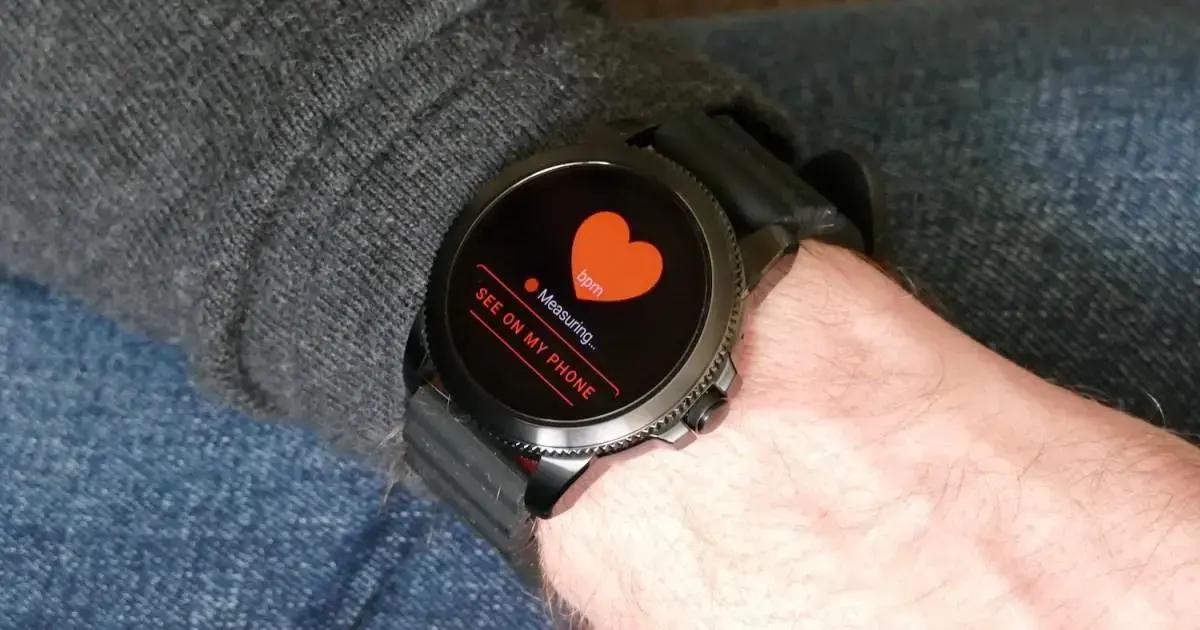 Smartwatches podem ajudar a prevenir doenças cardíacas, que matam milhares de americanos anualmente