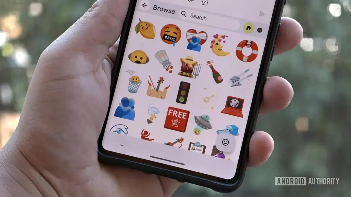 Gboard apresenta melhorias no acesso ao Emoji Kitchen