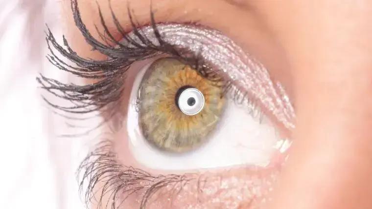Estudo revela que nanopartículas de ouro podem restaurar a visão em doenças da retina