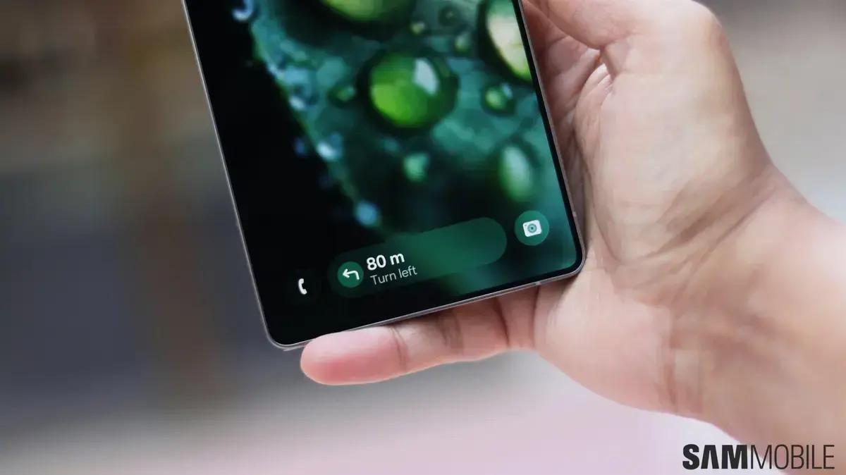Google pode adotar recurso inspirado na Now Bar da Samsung para celulares Pixel