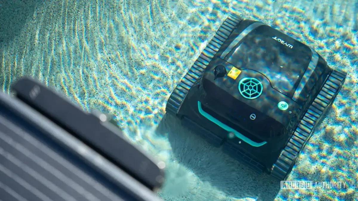 Desconto no robô de piscina WYBOT S2 Solar para o Prime Day