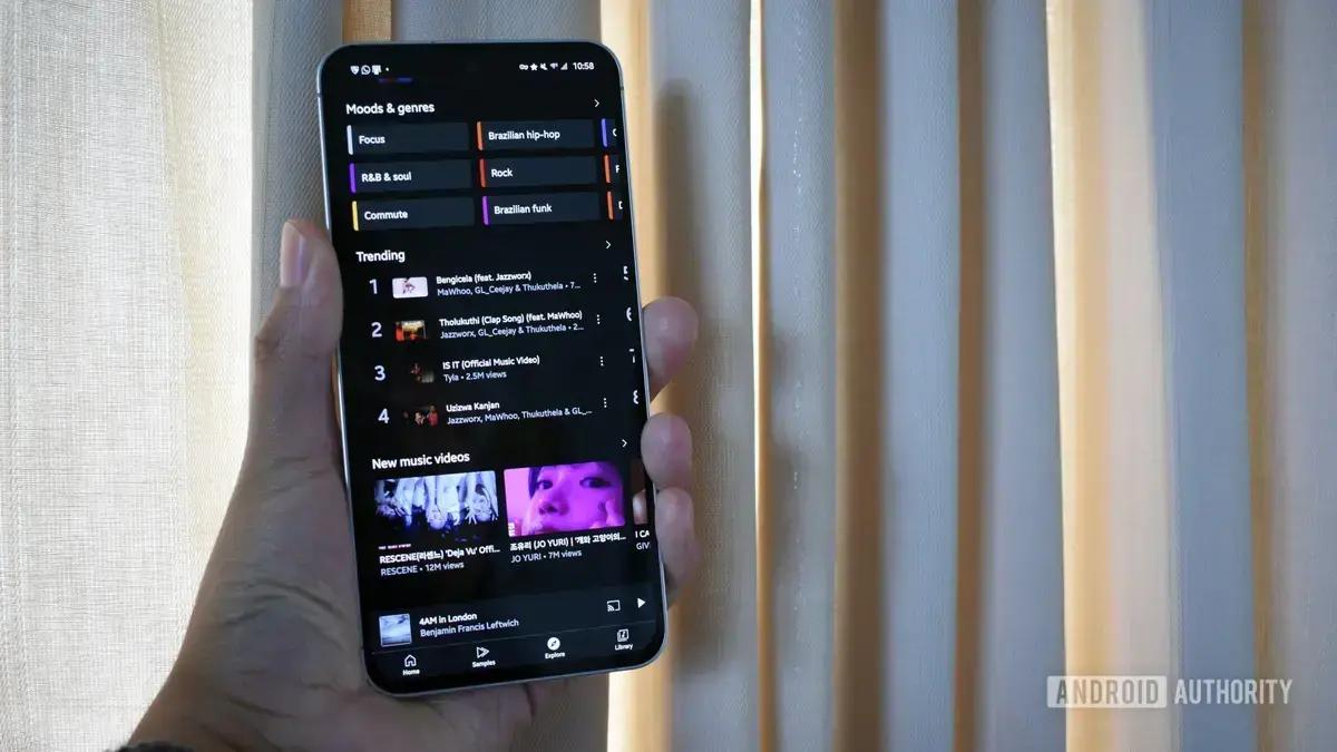 Análise da experiência com YouTube Music e Spotify