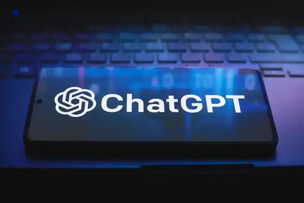 Atualização do GPT-5 gera insatisfação entre usuários do ChatGPT Plus por novos limites de uso
