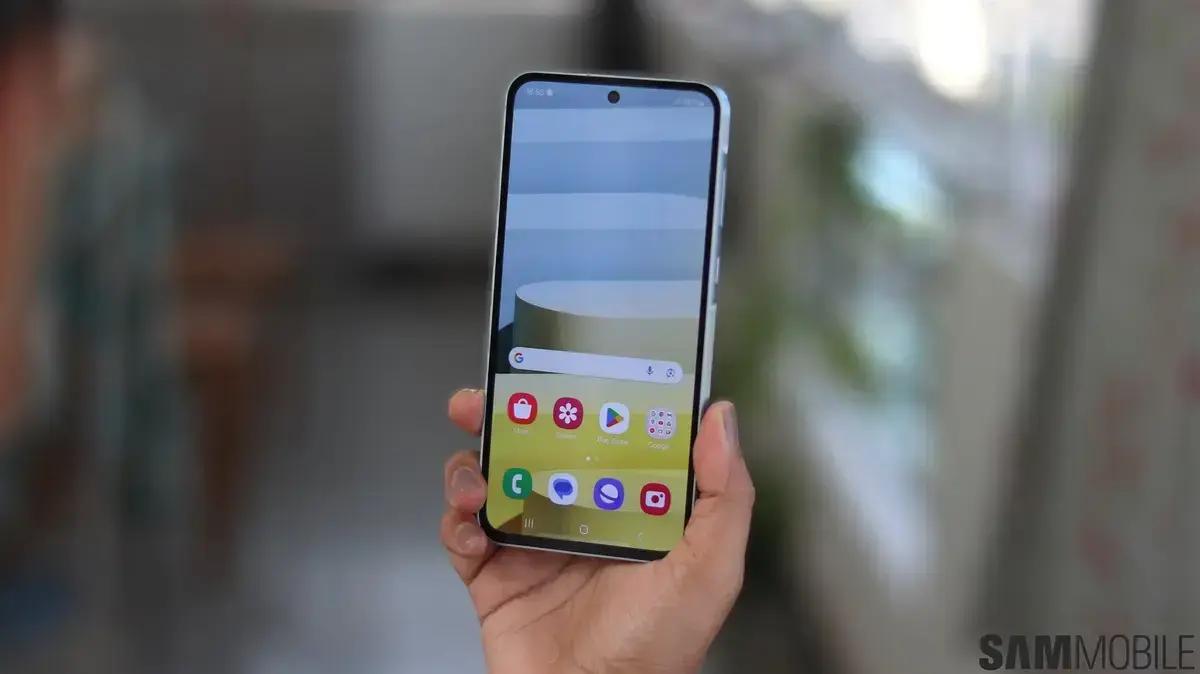 Samsung amplia atualização One UI 8 para Galaxy A55 em mais países