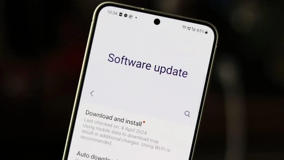 Samsung inicia atualização de segurança para a linha Galaxy S24