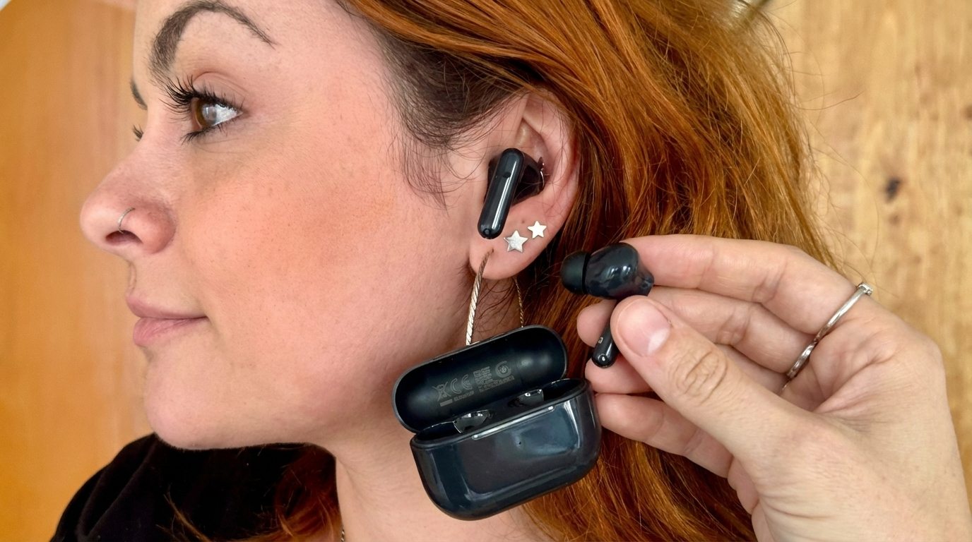 Huawei lança fones com cancelamento de ruído ativo por R$ 200 com desconto