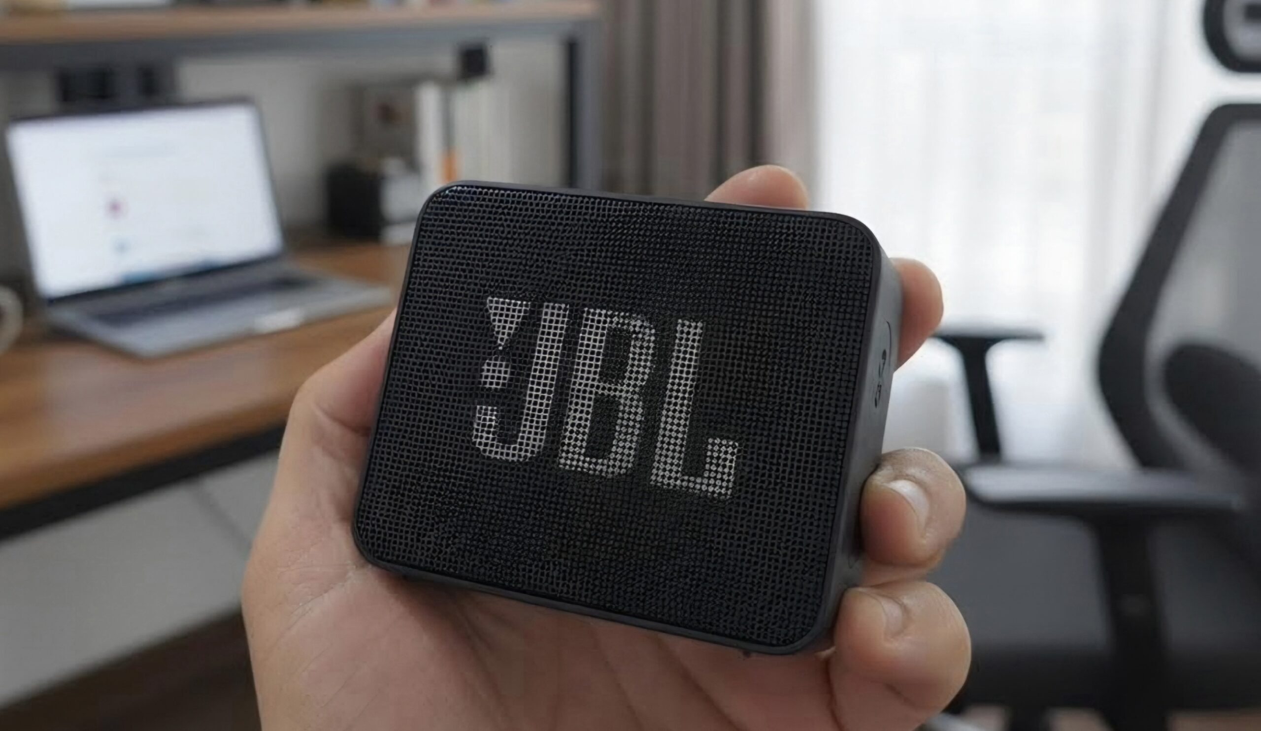 JBL Go Essential 2: caixinha pequena, experiência grande — mas com limites
