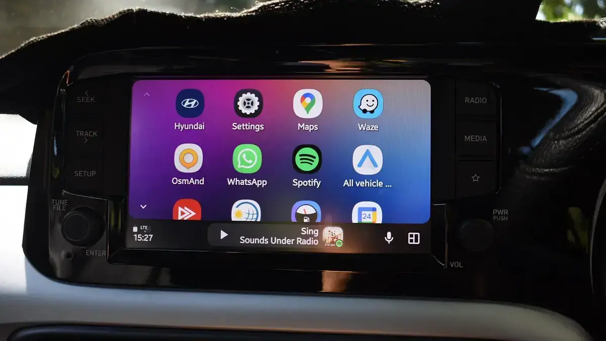 Android Auto ganha controles de clima na tela e pode facilitar o uso no carro