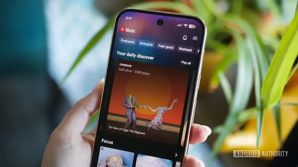 YouTube Premium inclui YouTube Music, mas nem sempre vale trocar de app