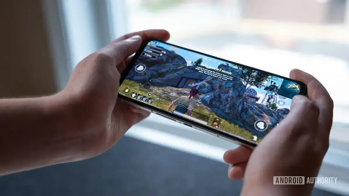 Lenovo pode voltar ao mercado de celulares gamer com a linha Legion Y70