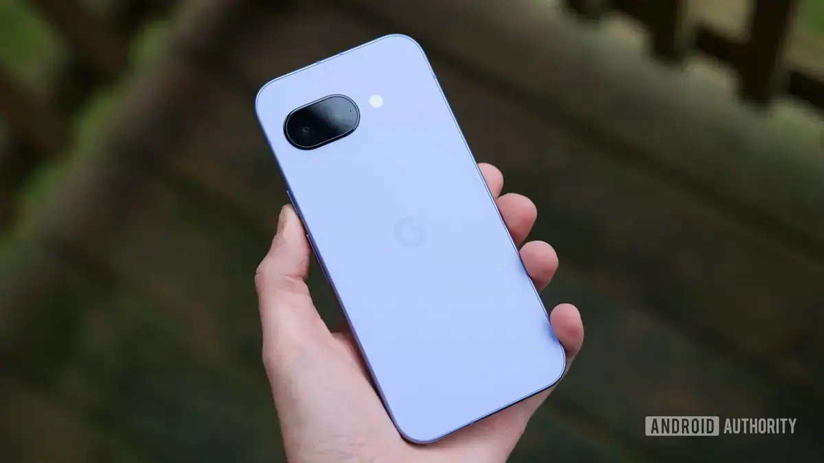 Pixel 9a é enviado para garantia por falha no eSIM e volta com cobrança de US$ 287,44