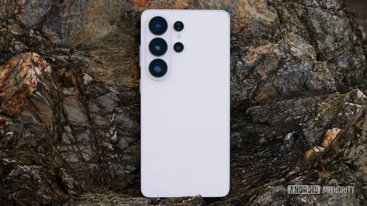 Galaxy S26 Ultra perde brilho na comparação com o Pixel 10 Pro